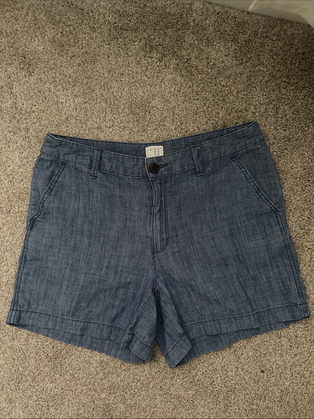 A New Day blue Jean style shorts 100% cotton Size 4